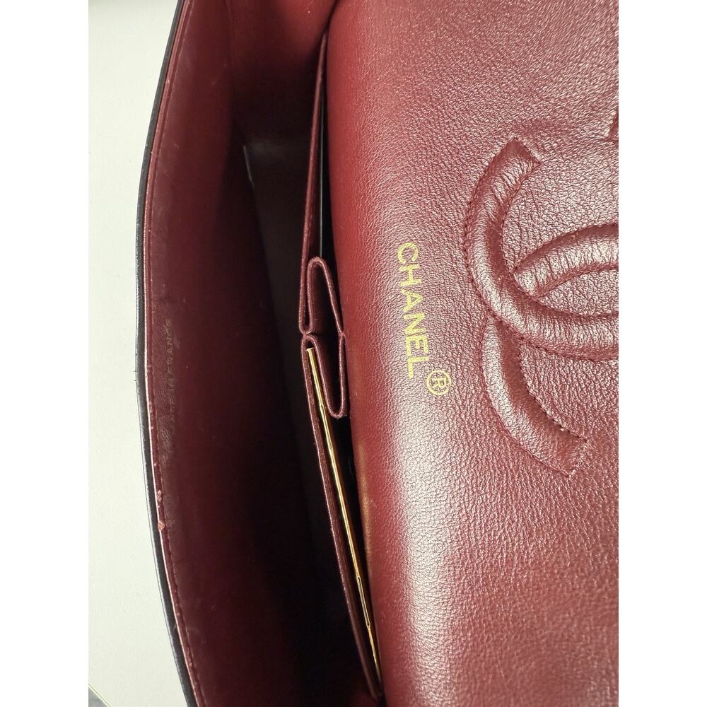 Chanel Vintage Classic Double Flap Bag Quilted Black Leather - Picture 11 of 16